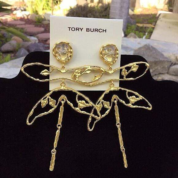 TORY BURCH DRAGONFLY EARRINGS 18K GOLD BRASS PLATED - Picture 3 of 5